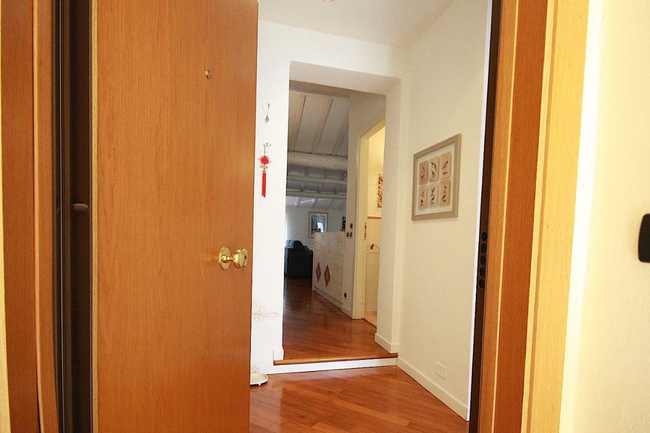 Bianco Apartment Верона Экстерьер фото